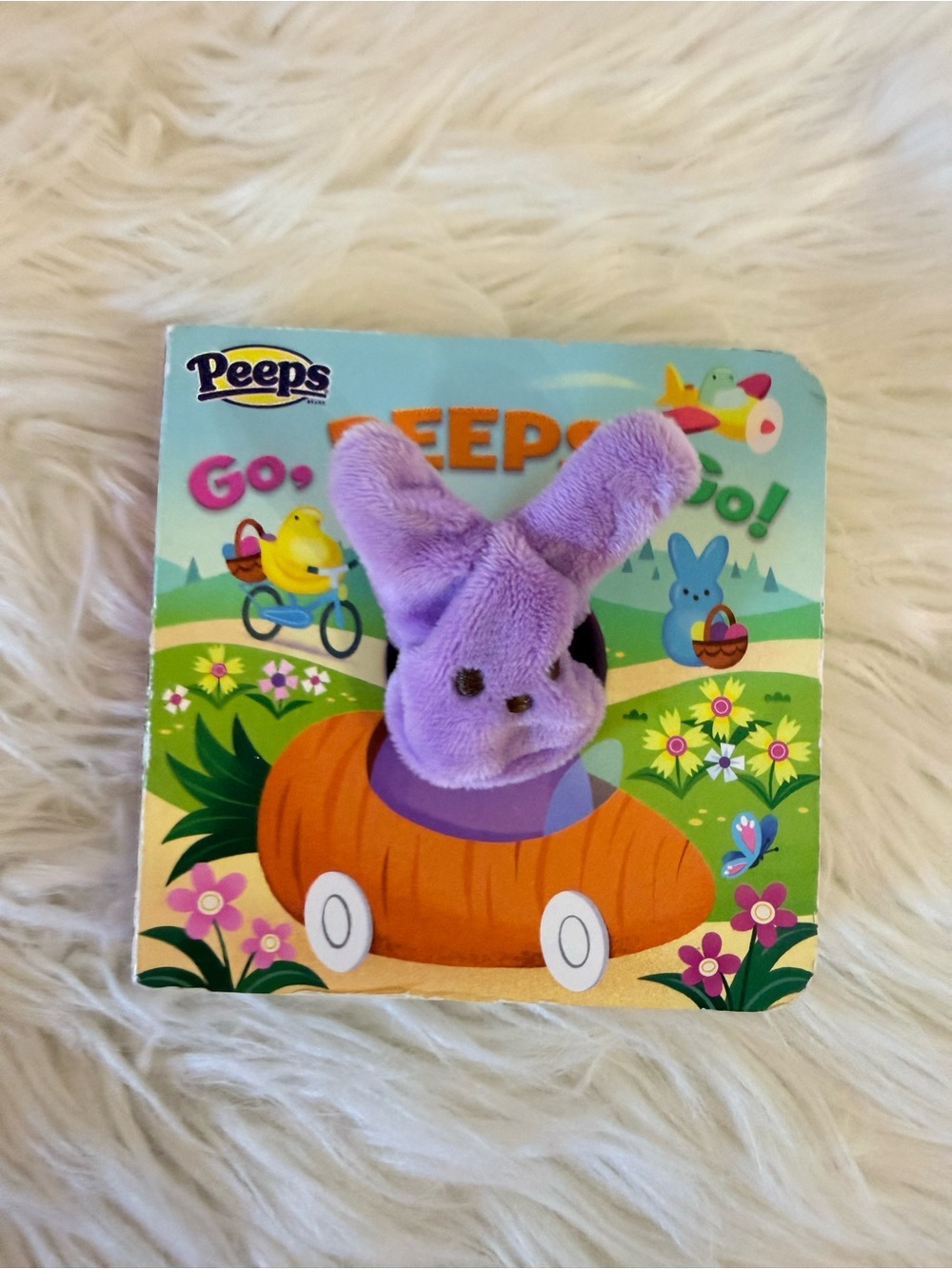 💫10/$25 • Peeps Go, Peeps, Go! Finger Puppet Boardbook